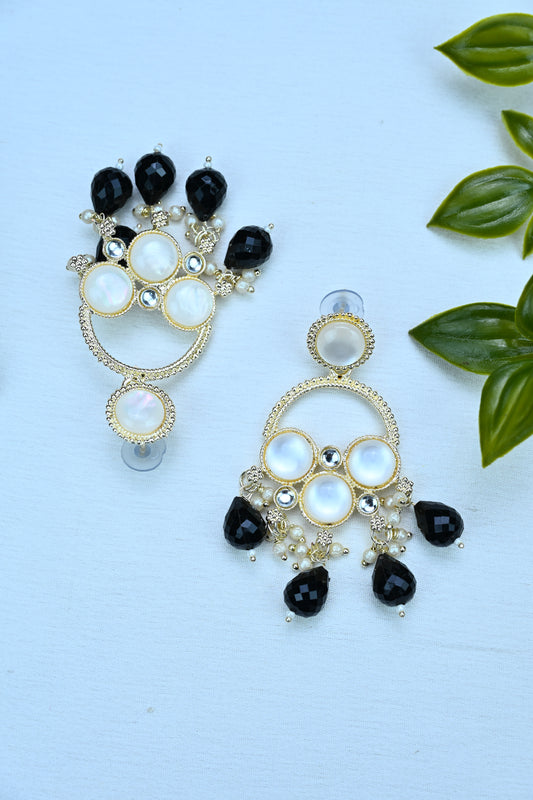 Noor Noir Chandbali