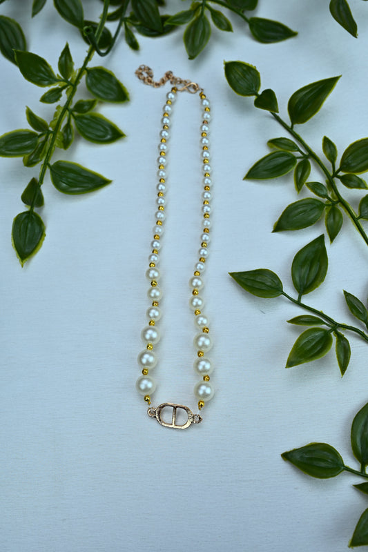 Golden-Pearl Necklace