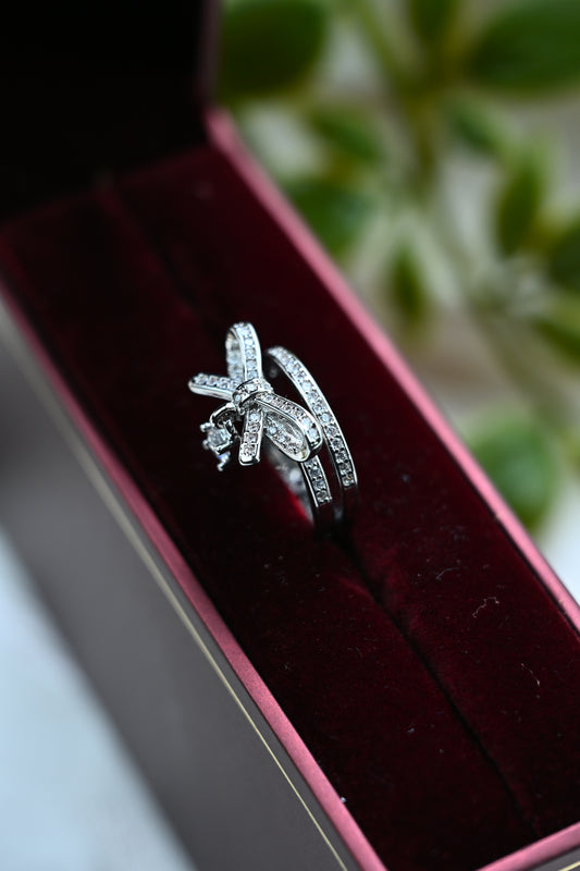 Sparkling Bow Ring