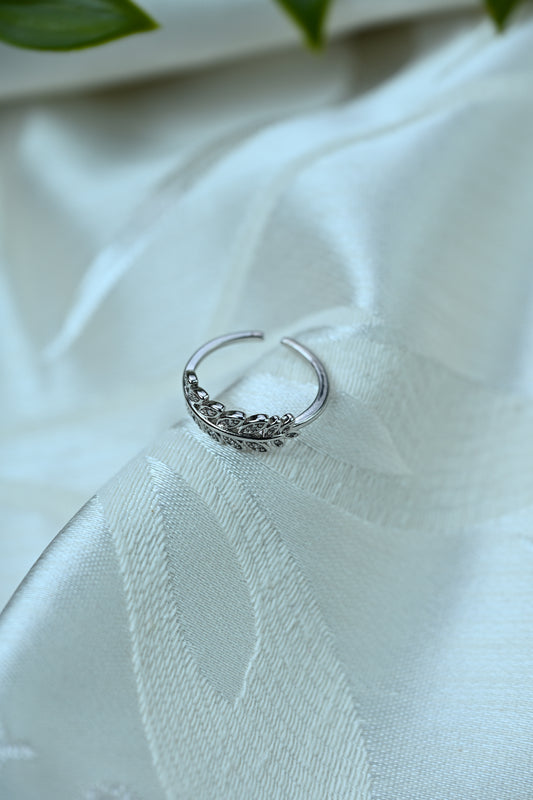 Leaf Pattern Ring