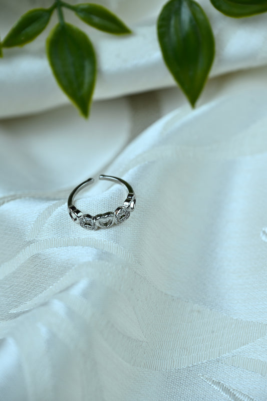 Heart lock ring
