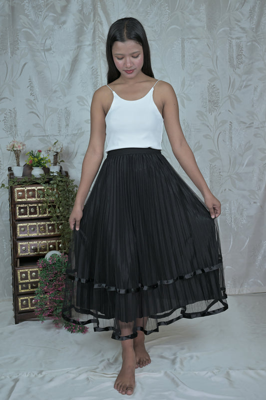 Ethereal Elegance: Layered Tulle Midi Skirt