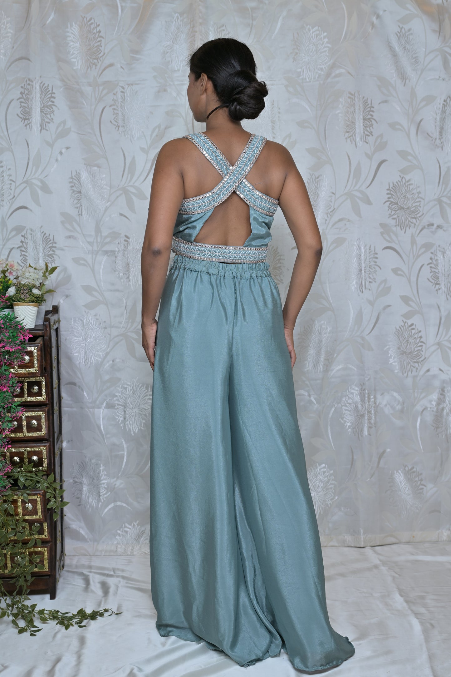 Indo-Western Cape Set