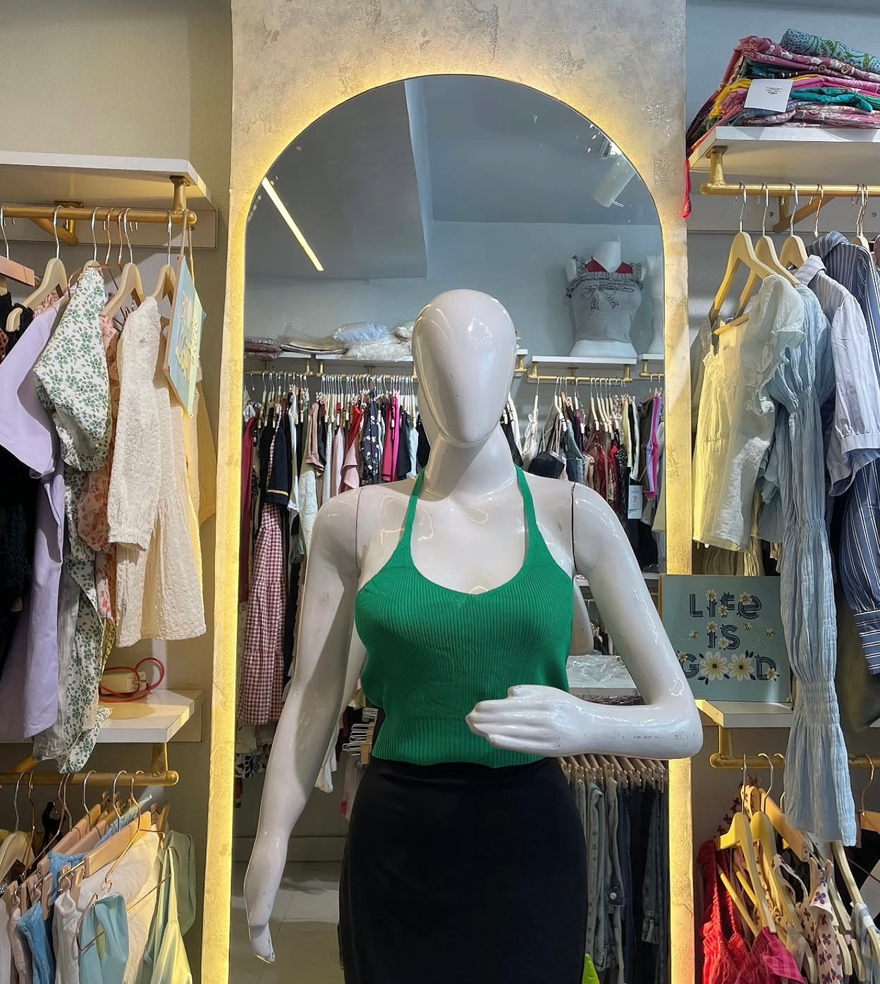 Ribbed Halter Neck Crop Top with Detachable Full Sleeves