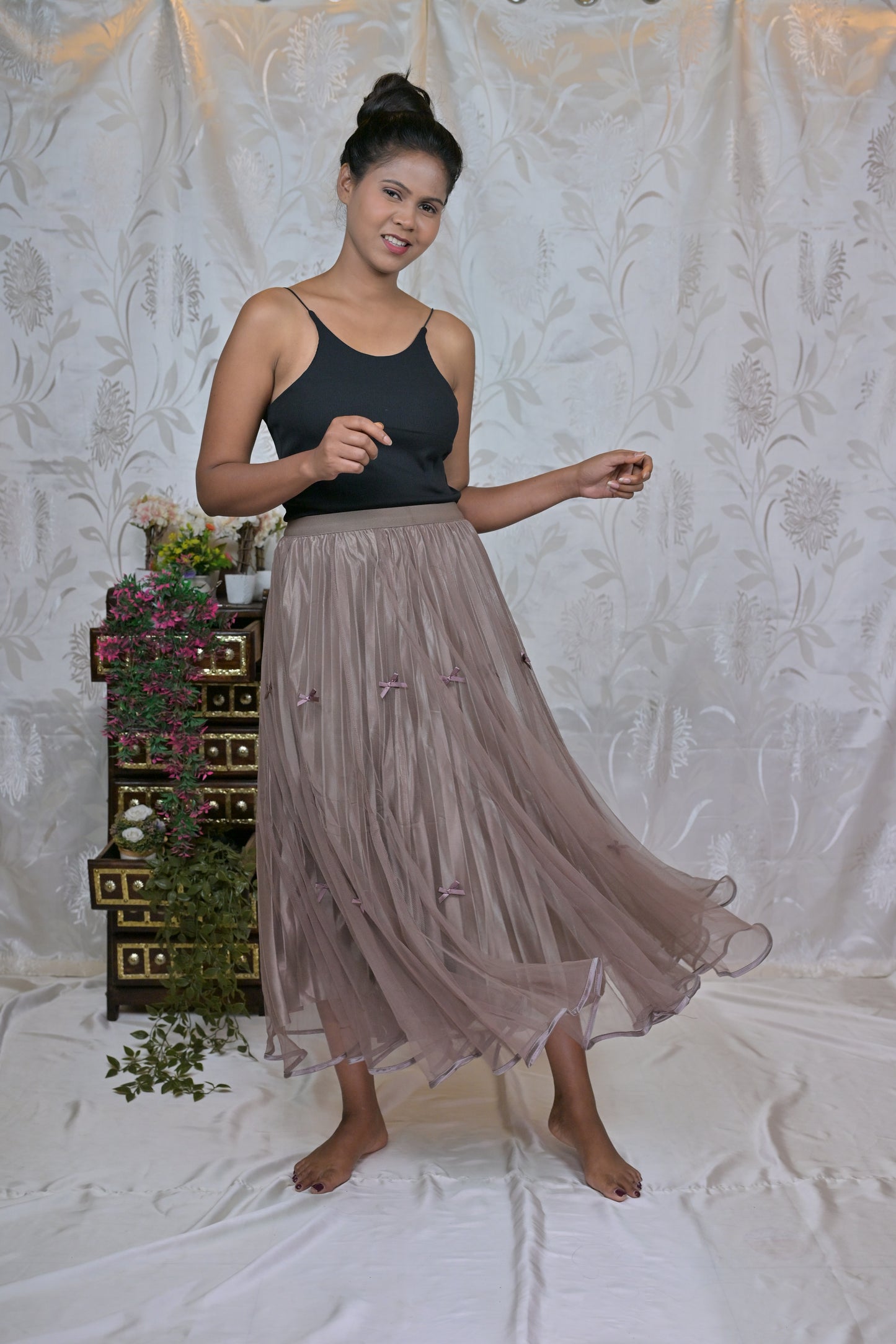 Women's Mesh Pleated A-Line Midi Skirt with Bow Details