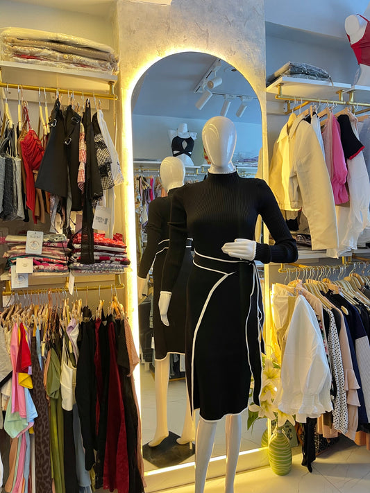 Winter Chic" Black Knitted Bodycon Midi Dress