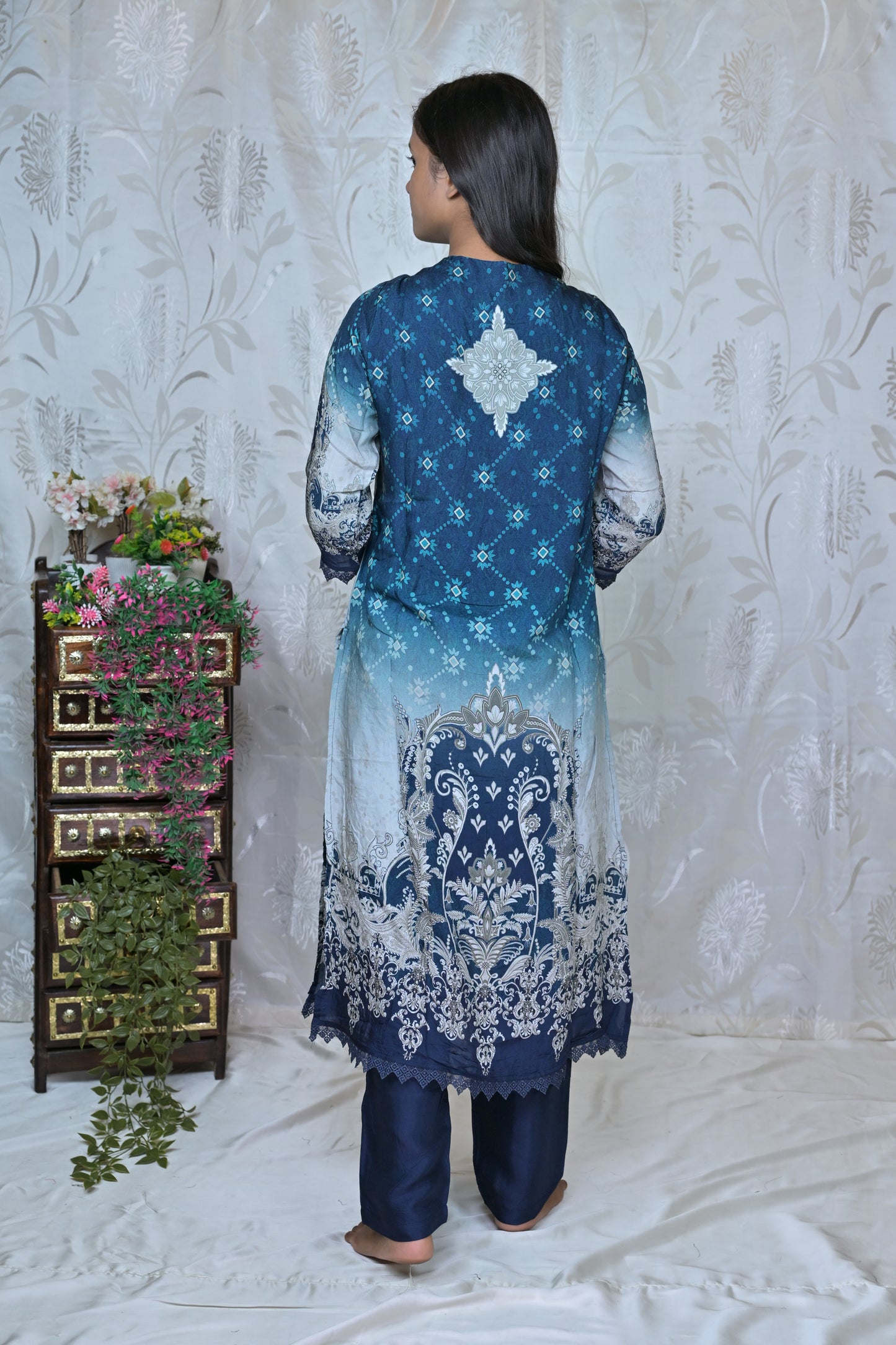 Elegant Floral & Paisley Print Suit