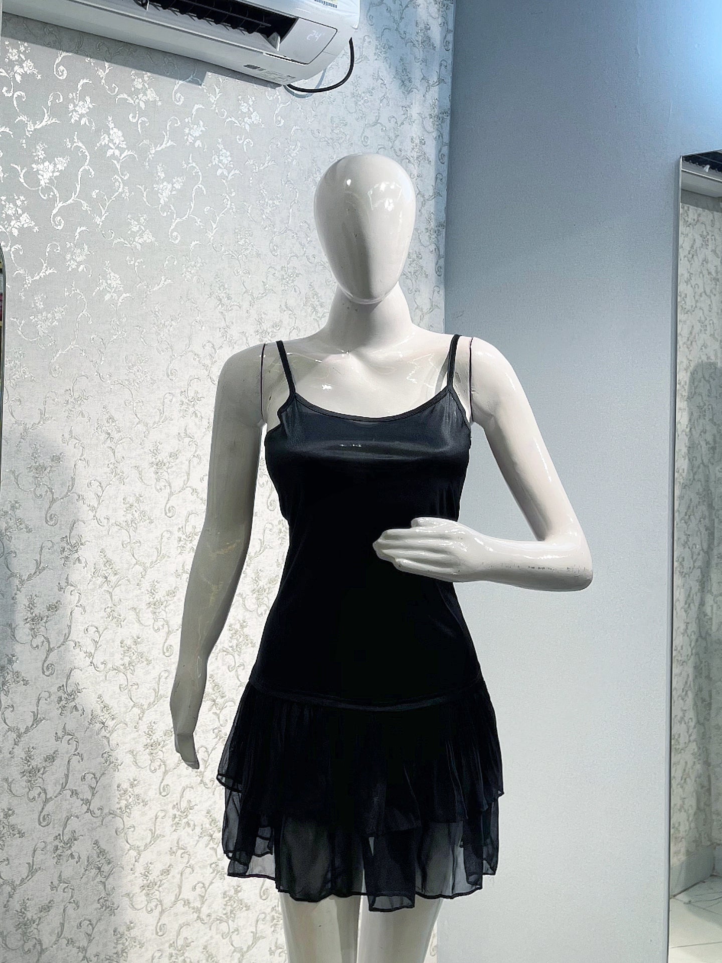 The Midnight Noir 2-Piece Set